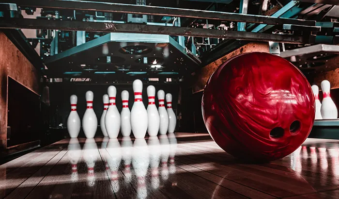 Bowling Tips for Beginners: Mastering the Basics and Scoring Your First Strikes